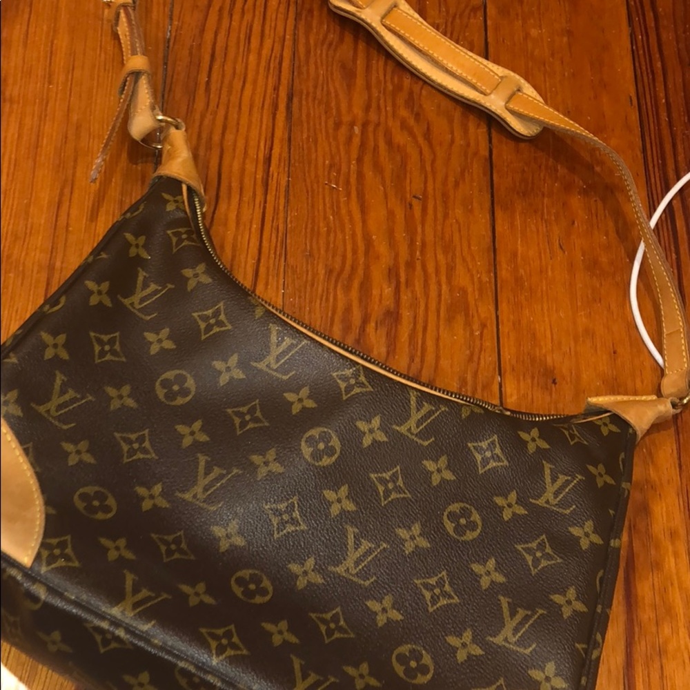 Louis Vuitton bag
